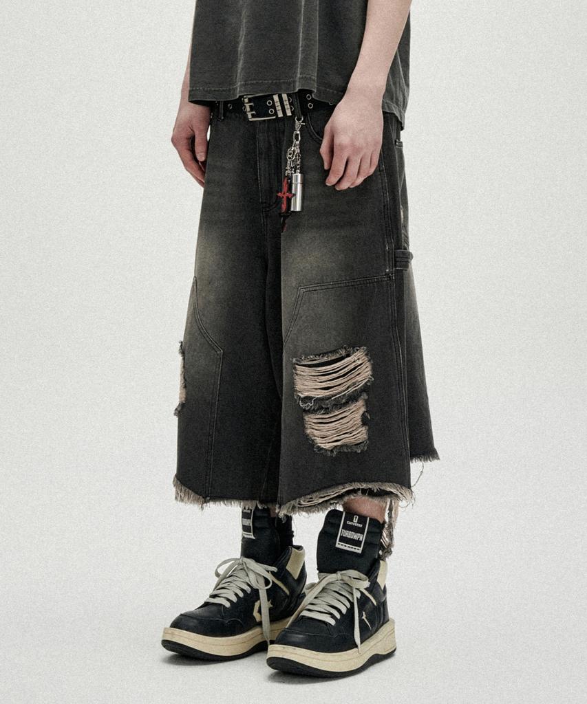 NOT4NERD Distressed Carpenter Bermuda Shorts - Black