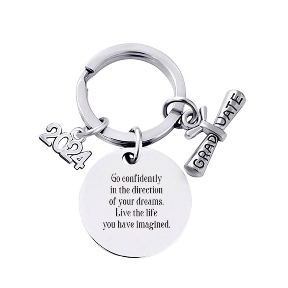 Брелок для ключей «Выпускной» 2024 года, брелок «Докторская шляпа» 2024 года, поздравление