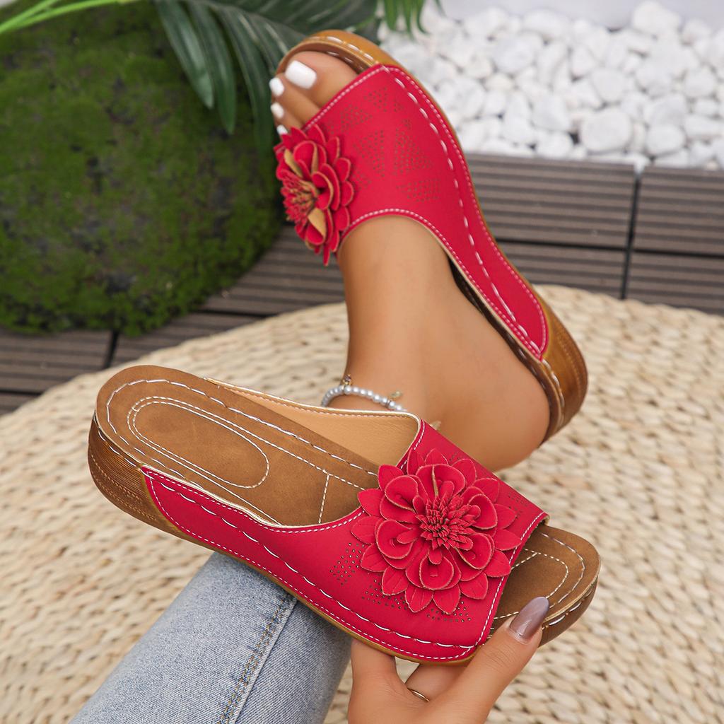 Цветочные тапочки женские на танкетке с толстой подошвой летние прохладные тапочки новая уличная обувь