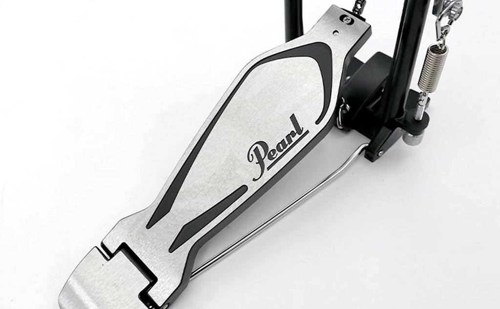 Педаль для барабана Pearl с одинарной цепной передачей P-63