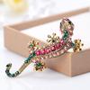Retro Lizard Gecko Shape Brooch Shining Rhinestones Inlaid Pin Faux Silk Shawl Buckle Dress Badge Outfit Accessories