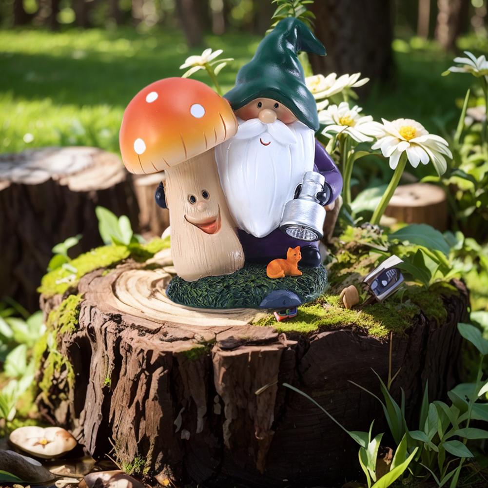 Статуэтка грибного гнома на солнечной батарее, забавное украшение из смолы в виде гнома, креативная светящаяся статуэтка грибного гнома, украшение для двора