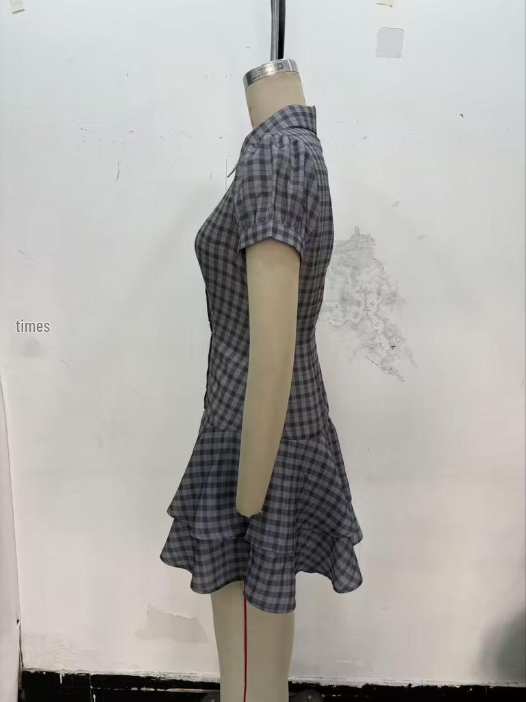 2025 Autumn/Winter Women's Plaid Layered Dress - Academy Style