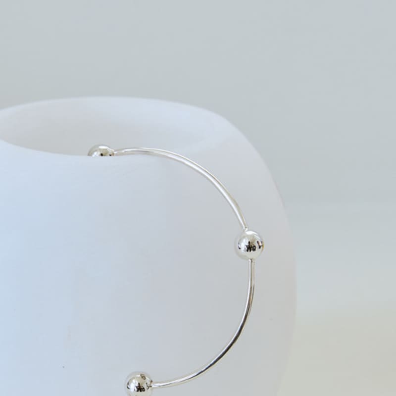 COLLECT SYNERGY trio ball cuff bracelet