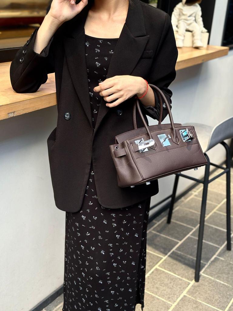 Женская платиновая сумка-кроссбоди Kelly 2025 Осень/Зима Французская мода - Большая вместимость