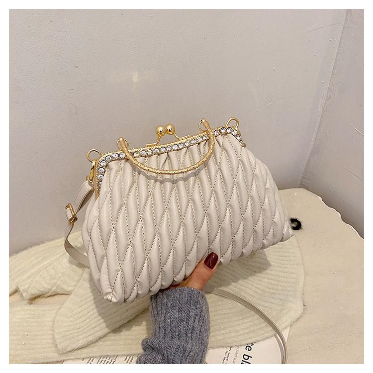 2026 New Shell Shaped Ladies Shoulder Bag with Sewn Car Lines Metal Handle Small Evening Handbag for Women
