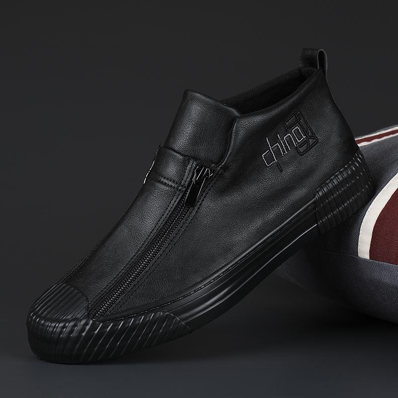 2022 Summer Newest Men Casual Shoes Fashion Light Sneakers Comfortable Soft-Soled Good Quality Outdoor Non-Slip Solid Color Leather