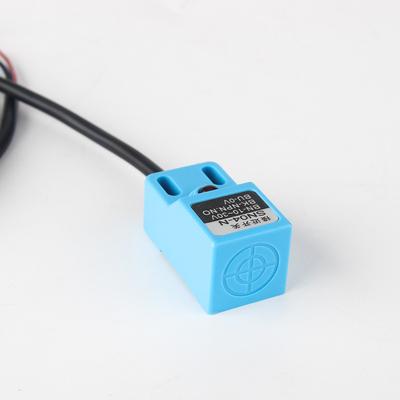 1 шт. NPN PNP SN04-N SN04-P SN04-N2 SN04-P2 Металлический датчик приближения для обнаружения металла Квадратный индуктивный переключатель