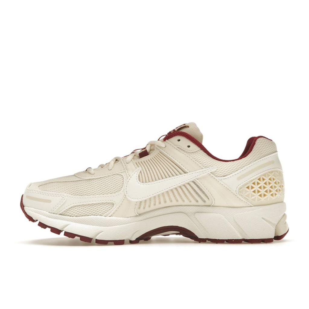Nike Air Zoom Vomero 5 Valentines Day Women Sneakers Cream Coconut-Milk White HF0737-111