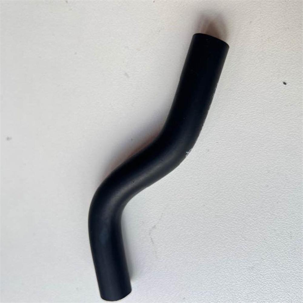 Mazda Miata 1990-1993 1.6L Шланг вентиляции клапана PCV B61P-13-741