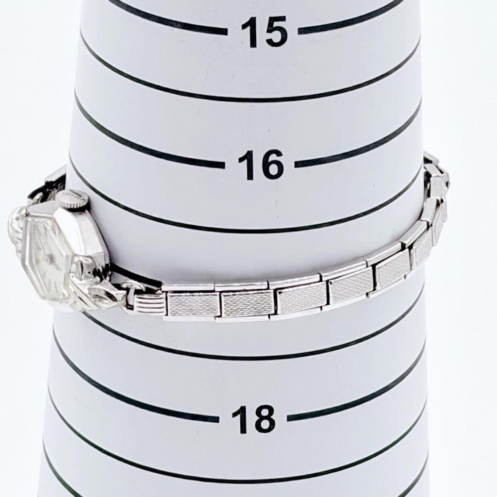Б/у Винтажные Bulova Швейцарский Безель Женские Бег Бег Ручная Заводка