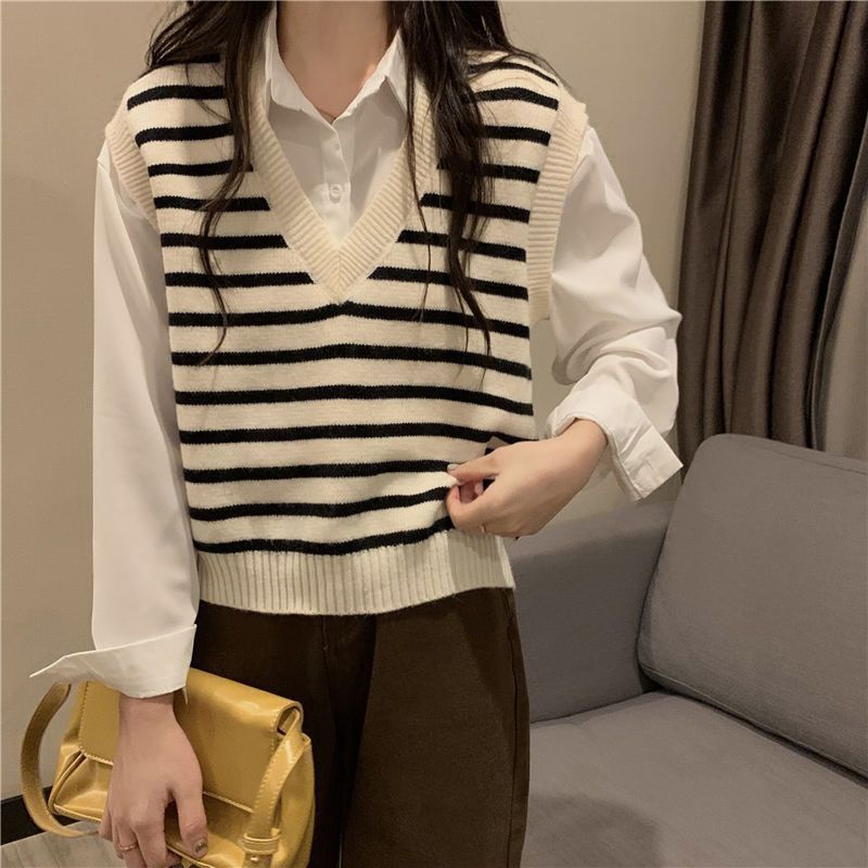 Black and White Striped V-neck Camisole Folded Vest Vest Knit Sweater Women Autumn 2023 Loose Pullover Sleeveless Vest Female