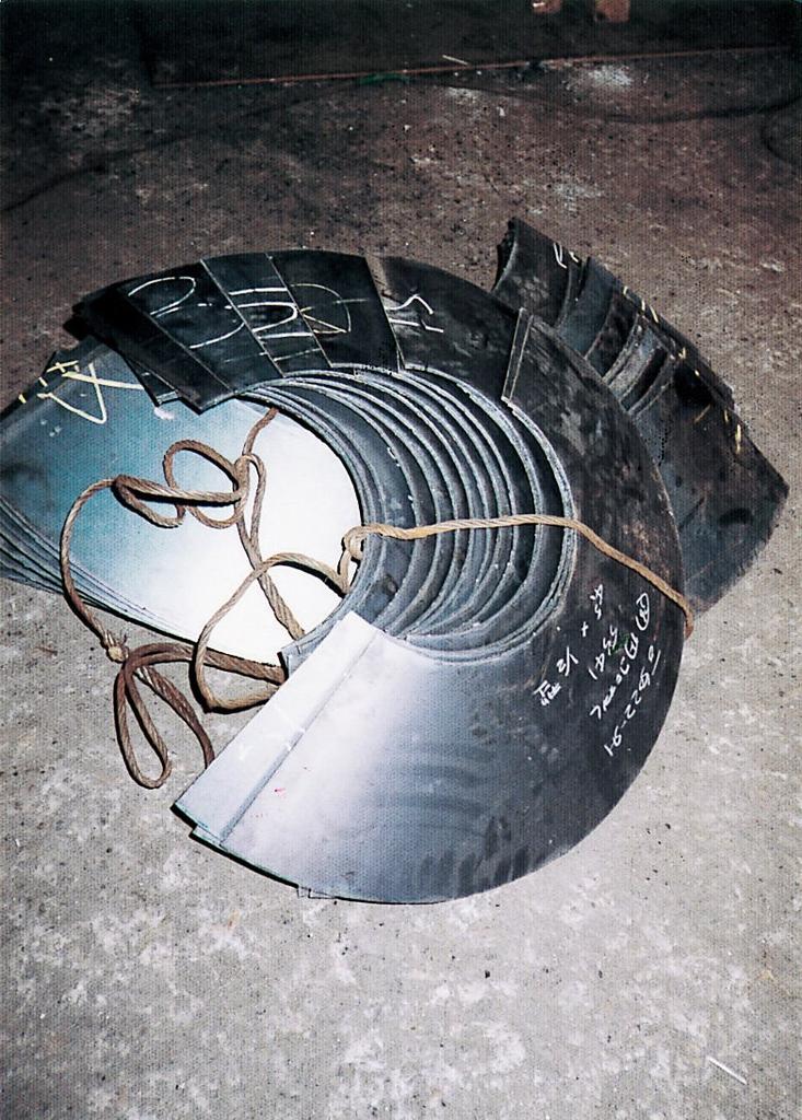 Sakura Crepas Oil Pen Solid Marker Yellow SC-P#3