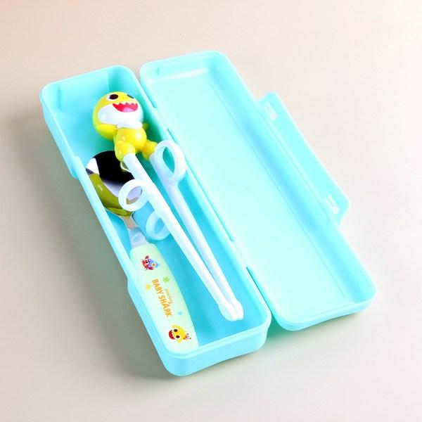 Izoum Children's Baby Shark 3D Correction Chopsticks Set, Mixed Colors, Spoon + Chopsticks + Case, Korean Popular Tableware