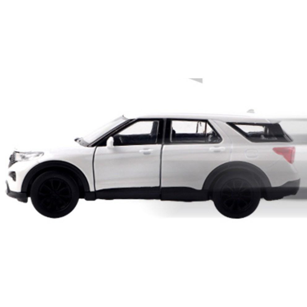 Модель автомобиля Welly 2023 Ford Explorer (115 x 30 мм)