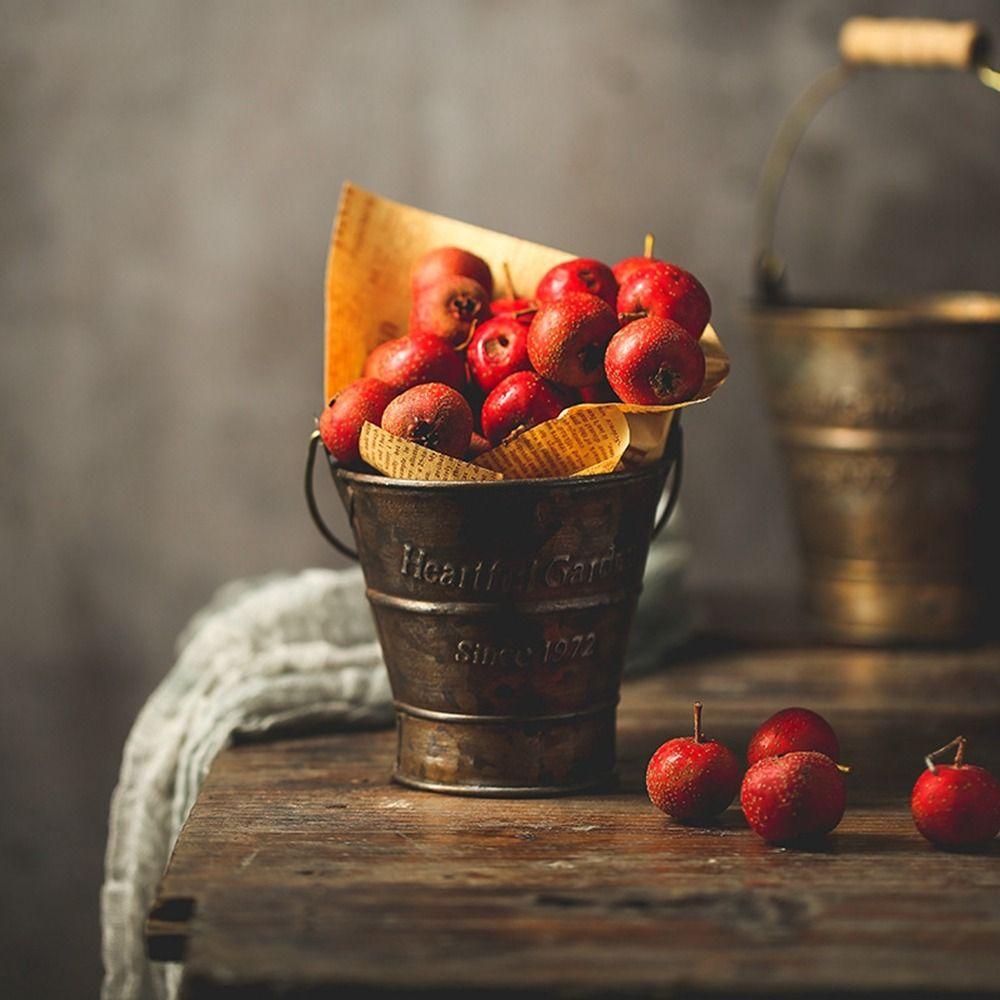 Декоративная витрина в литературном стиле с английской печатью, чашка, посуда для питья, железное ведро для цветов, ваза
