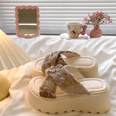 Женская обувь – Сандалии