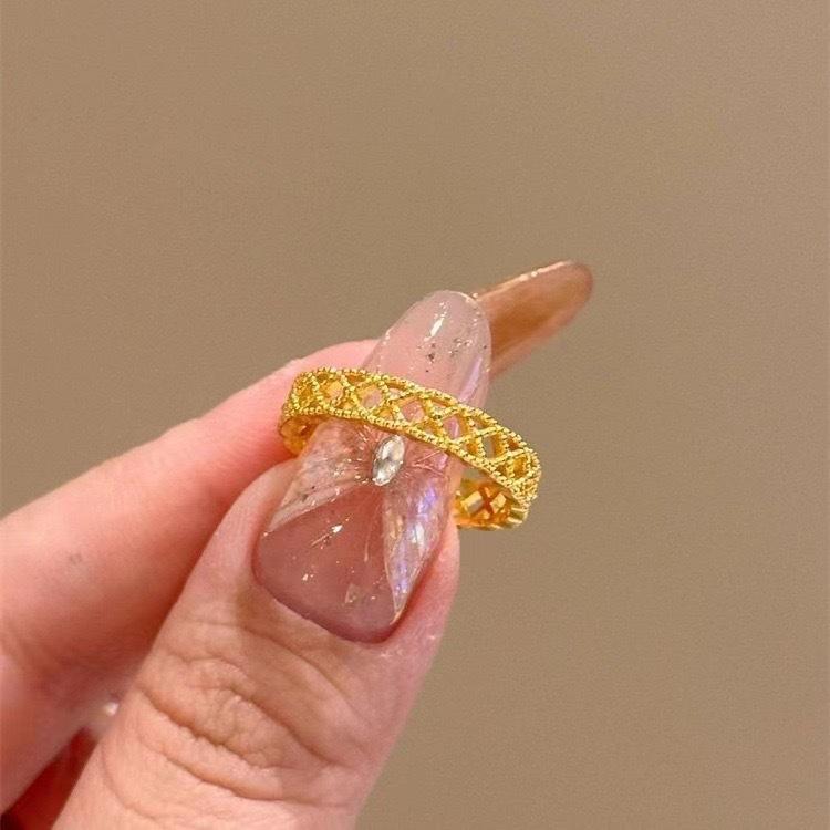 Богатое цветочное золото кружево полый открытый перстень мода французский тренд нишевый простой перстень легкий роскошный стиль универсальное кольцо