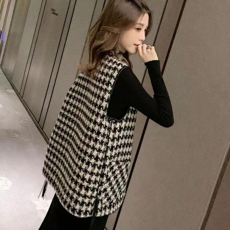 Small Fragrance Style Sleeveless Vest Coat for Women, Great for Spring and Autumn Casual and Loose-Fitting Outfits