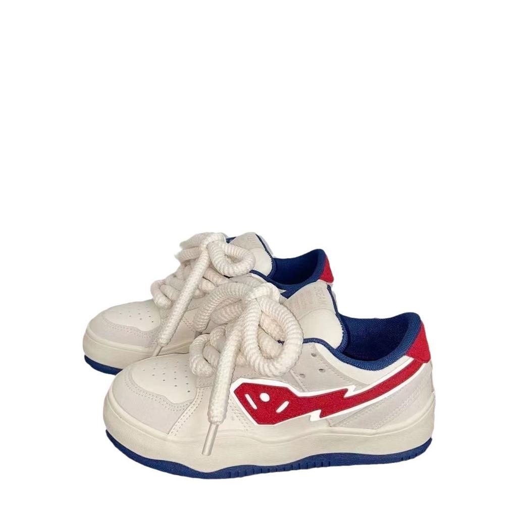 Весенне-осенние туфли-хлебцы в американском ретро-стиле в гонконгском стиле, женские универсальные студенческие белые туфли на платформе, нишевый дизайн, оригинальные кеды для женщин