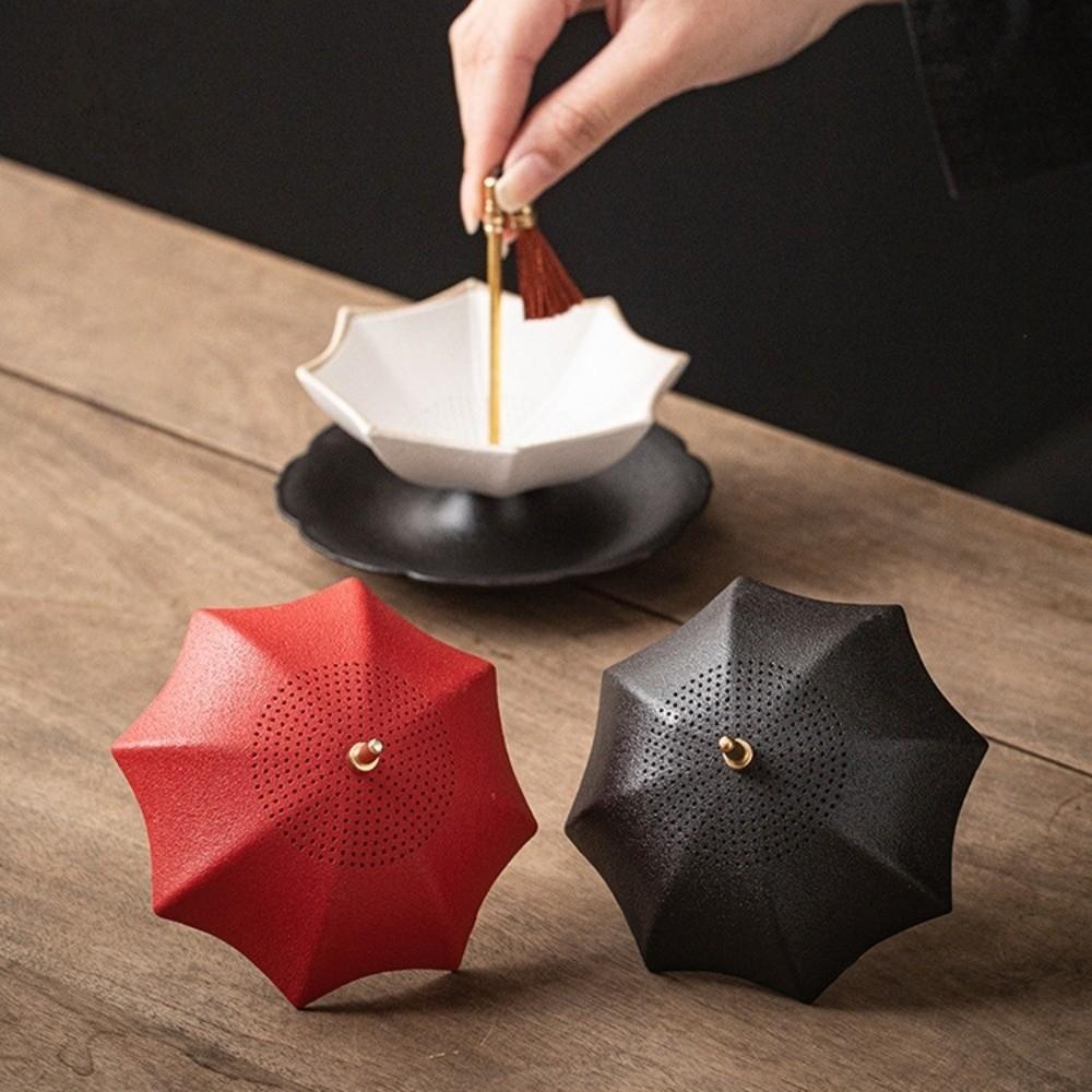 Chinese Style Umbrella Tea Strainer Ceramic Blue and White Porcelain Tea Filter Tea Room