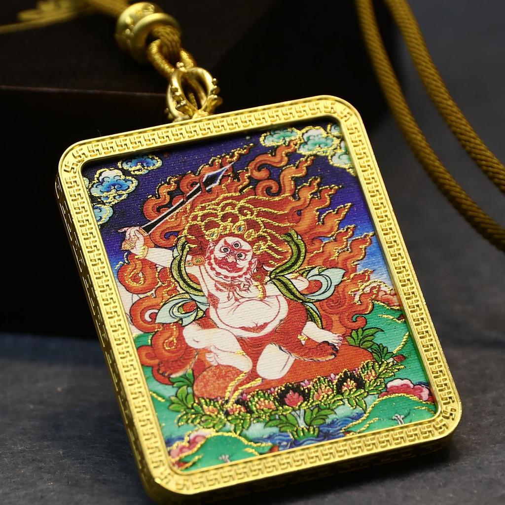 Тибетская подвеска-танка: Восемь Защитников с Гуань Гуном, Жакхилой Лхамо и Авалокитешварой