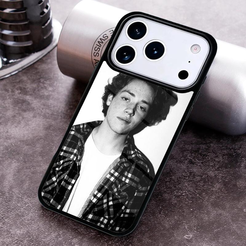 Cute Carl Shameless Phone Case For iPhone 17 16 15 14 13 12 11 Pro Max Plus 17Air Soft Silicone Cover