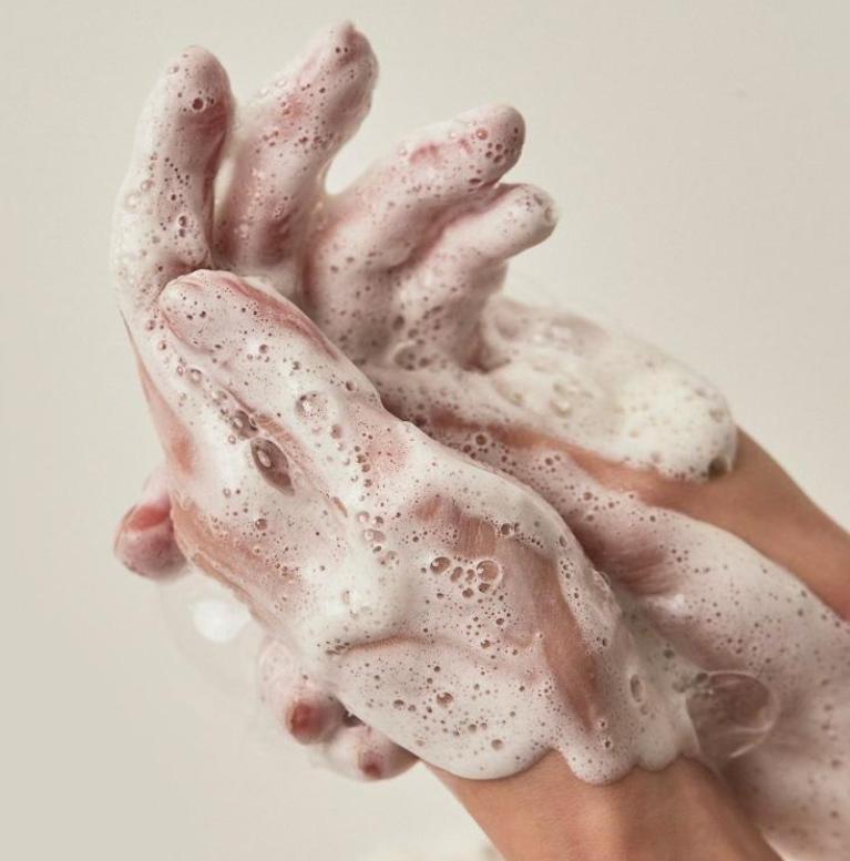 Anua Heartleaf Succinic Moisture Cleansing Foam 150mL