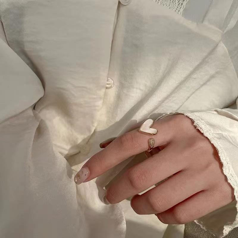 Love Ring Women's Temperament Heart Shape Geometry Open Index Finger Ring MIT