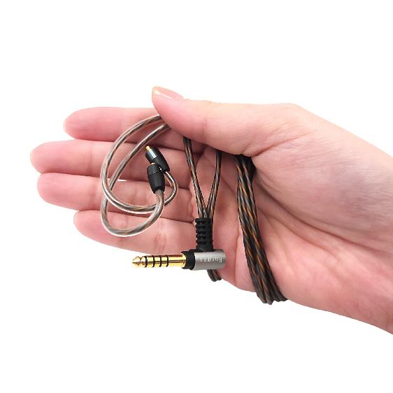 4,4 мм балансный аудиокабель OCC для наушников Fiio FD3 FD3 pro FD5 FD7 FA9 FH7S FiiO F5 F9 F9SE F9Pro FH1 FH5 FA7 FA1 FH7 FH5sХороший продукт