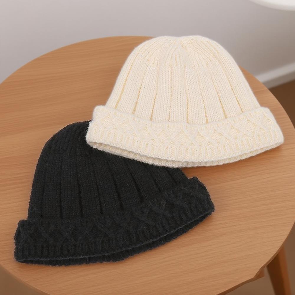 New fashionable autumn and winter thickened comfortable cold-resistant warm knitted hat outdoor green simple wear casual wool hat