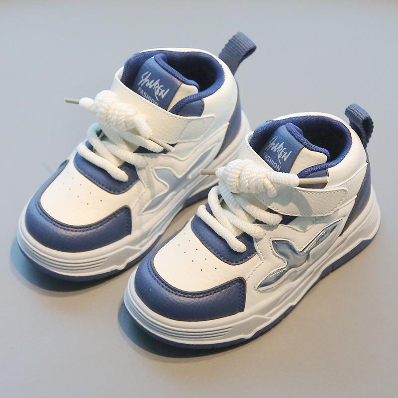 Детская спортивная обувь 2025 весна и осень новая повседневная обувь для мальчиков, кеды на высокой подошве для девочек, маленькие белые туфли, обувь для малышей на мягкой подошве