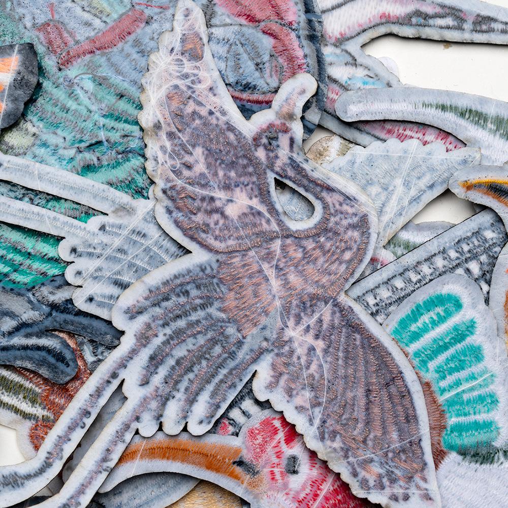 National Style Computer Embroidery Parrot Crane Bird Embroidery Cloth Sticker Hot Melt Adhesive Ironing Seam-Free Diy Accessories