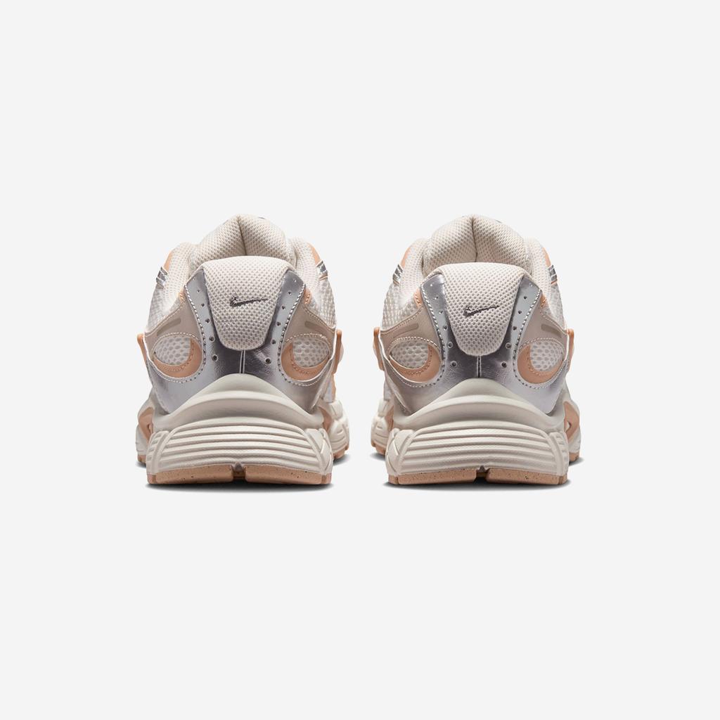 Nike W NIKE V5 RNR HQ7901-012