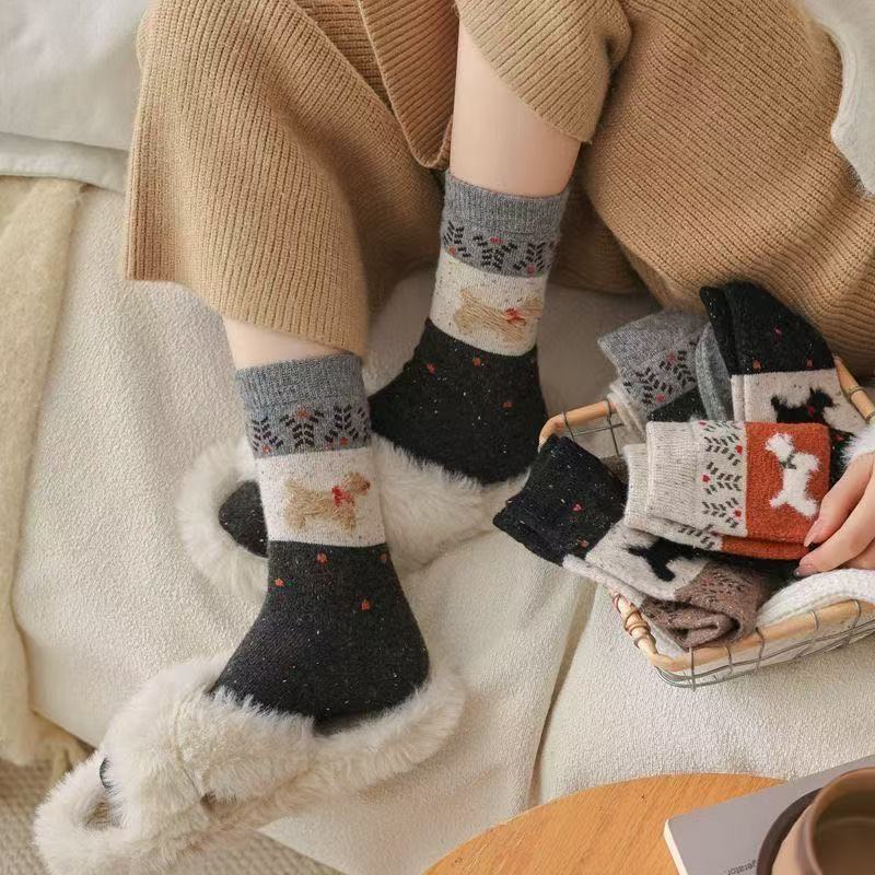 5 Pairs Dog Pattern Women Round Neck Cotton Socks Cute Fun Cartoon Printed Comfortable Sweat Absorbing Breathable Casual Socks