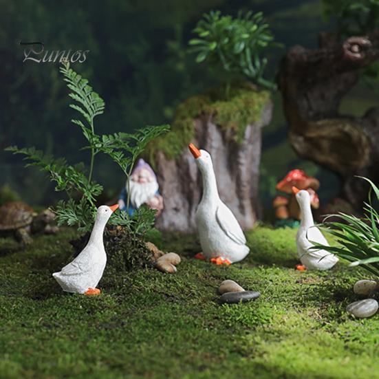 Realistic Goose Sculptures Ornament, Miniature Resin Figurine, Garden Statue Statues for Outdoor Micro Landscape Bonsai Patio Decor Decorative
