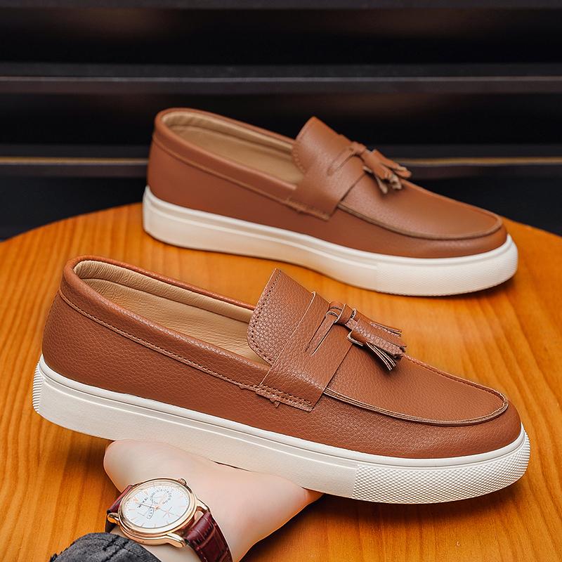 Classic Mens Walking Shoes British Style Loafers Moccasins Fashion Casual Shoes Male Outdoor Driving Flats Leisure Slip on Shoes