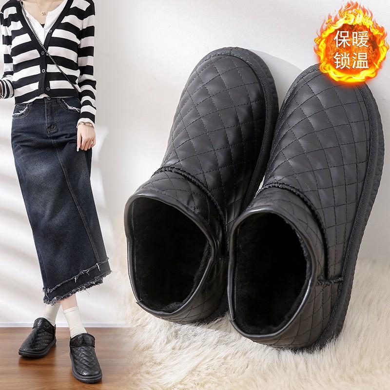 Womens Winter Warm Fleece-Lined Slip-On Snow Boots Comfortable Flat Sole Non-Slip Casual Shoes
