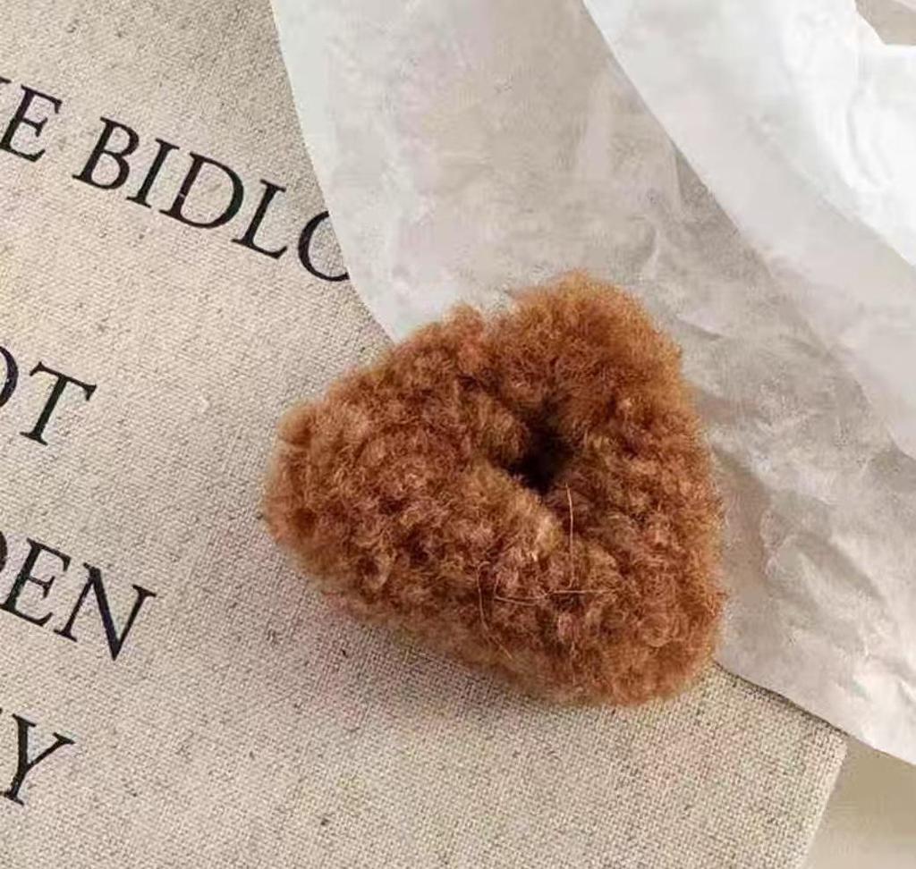 Заколка для волос «кошачье ухо» из овечьей шерсти: Милая осенне-зимняя принцесса-заколка для челки на бок