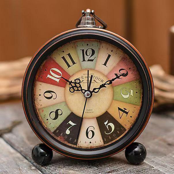 Ретро Металлический 5-дюймовый Бесшумный Будильник - Настольные часы в европейском стиле для спальни или гостиной