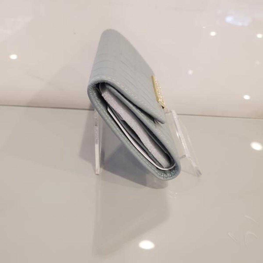 moncross 19165BLAW cubic point cowhide half wallet