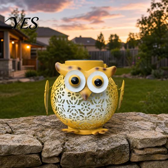 Outdoor Solar Lantern Metal Owl Light, Lantern, Waterproof Powered Light Garden Hanging Floral for Patio Yard Porch Weatherproof Lamp