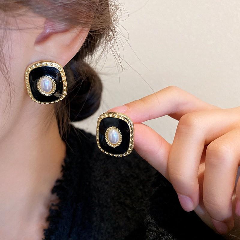 Винтажные серьги, элегантные кремово-белые геометрические овальные металлические серьги с капающим маслом для женщин, повседневные украшения