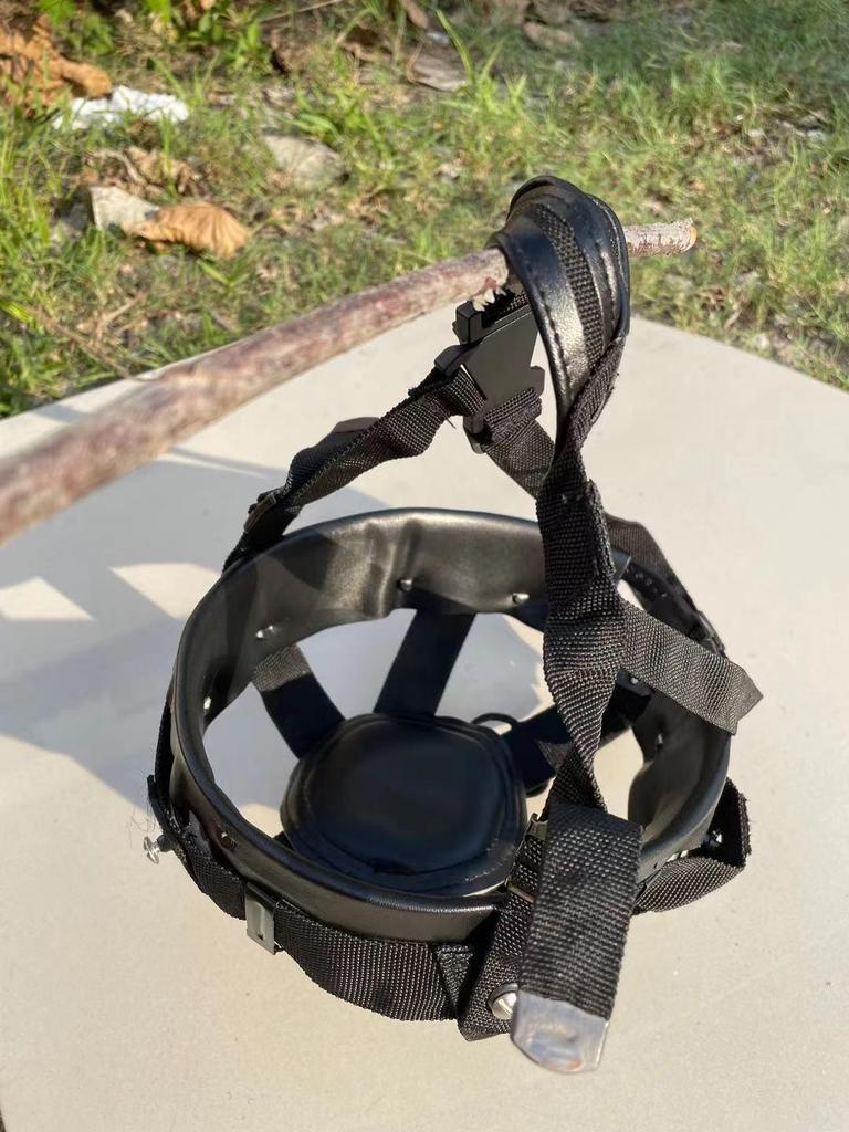 Подшлемник тактический QGF03: Смесь кевлара, овчины и микрофибры, дышащая, с шеститочечной подвеской.