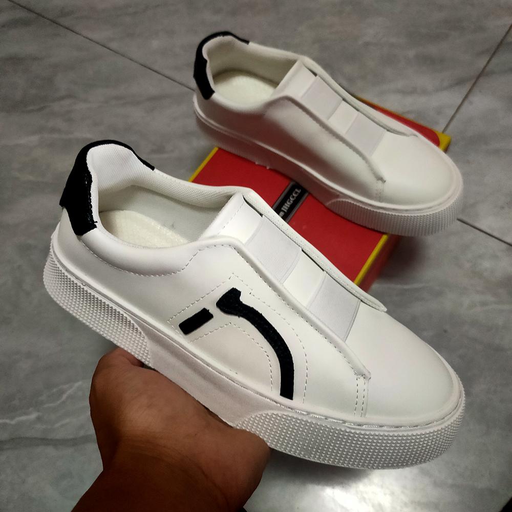 Fashion Fashionable Versatile Casual Board Head Leather Suede Light High-end Feel Business White Leather Walking Shoes Loafers Sneakers