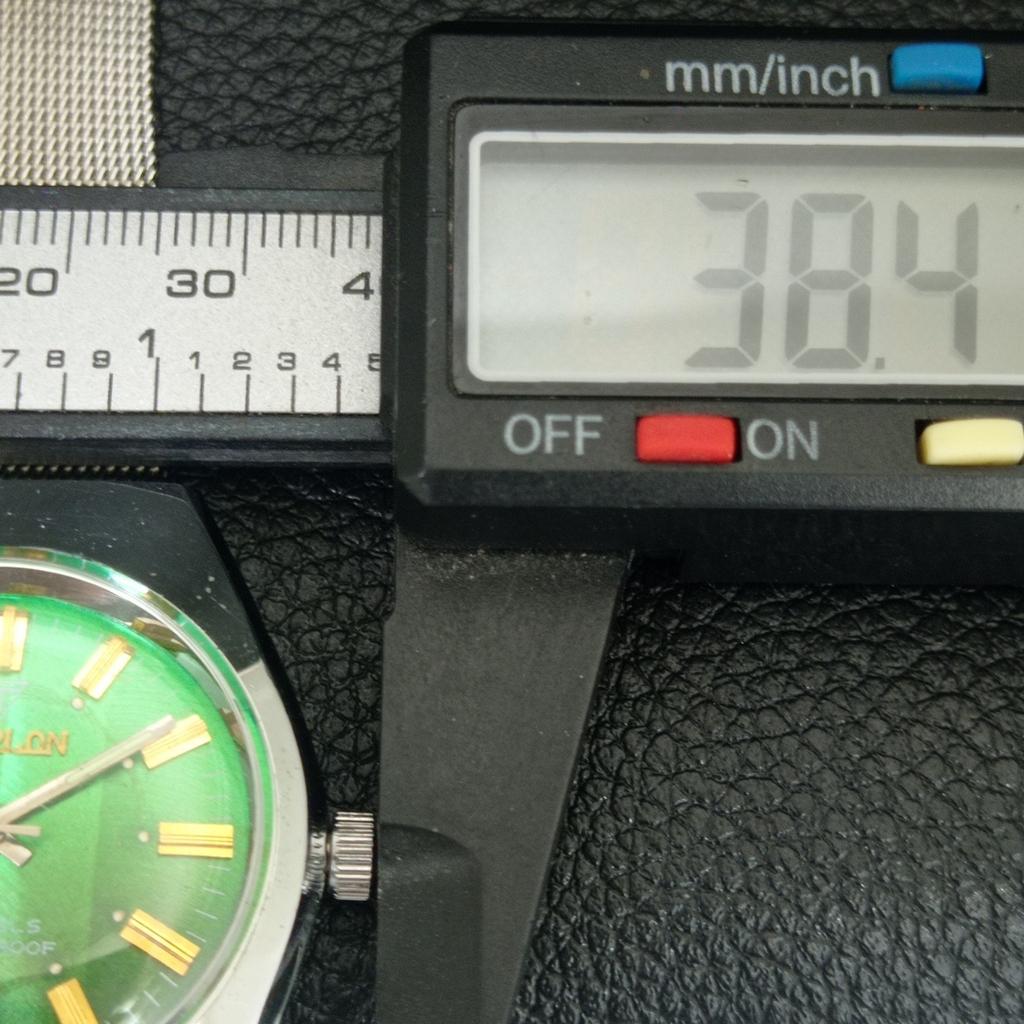 ВИНТАЖНЫЕ ШВЕЙЦАРСКИЕ МУЖСКИЕ ЧАСЫ SIMPLON С РУЧНЫМ ЗАВОДОМ, ВОССТАНОВЛЕННЫЕ, ЗЕЛЕНЫЙ ЦИФЕРБЛАТ a704625-1