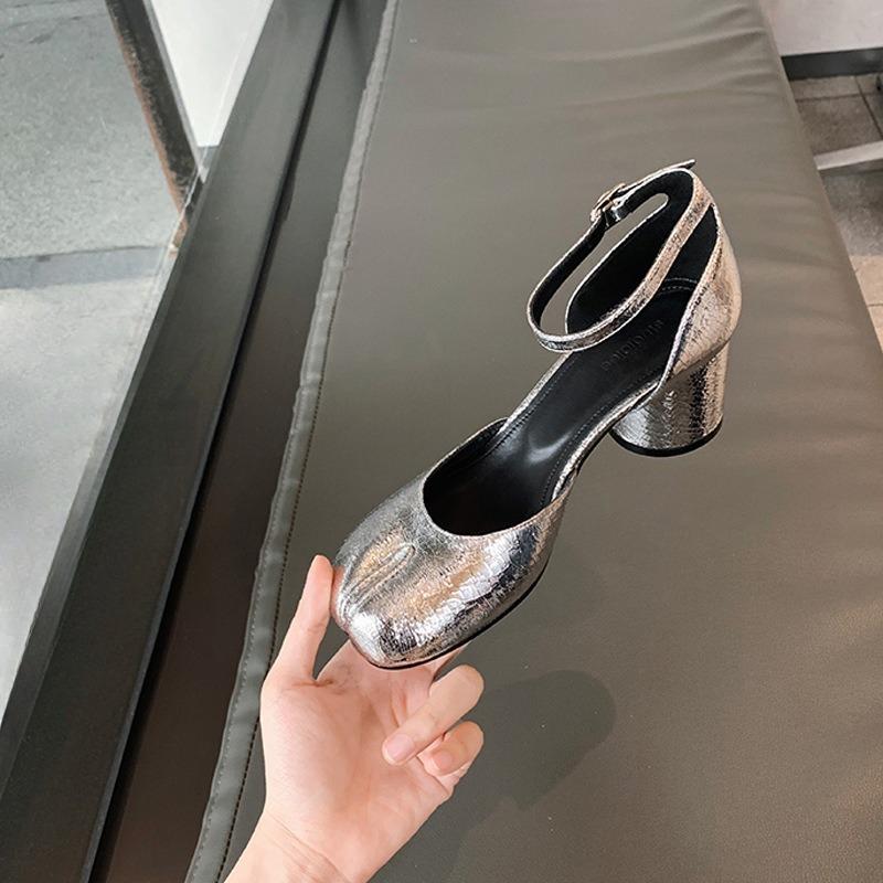 Женские туфли на высоком каблуке, новый стиль, на толстой подошве, с круглым носком, с мелким вырезом