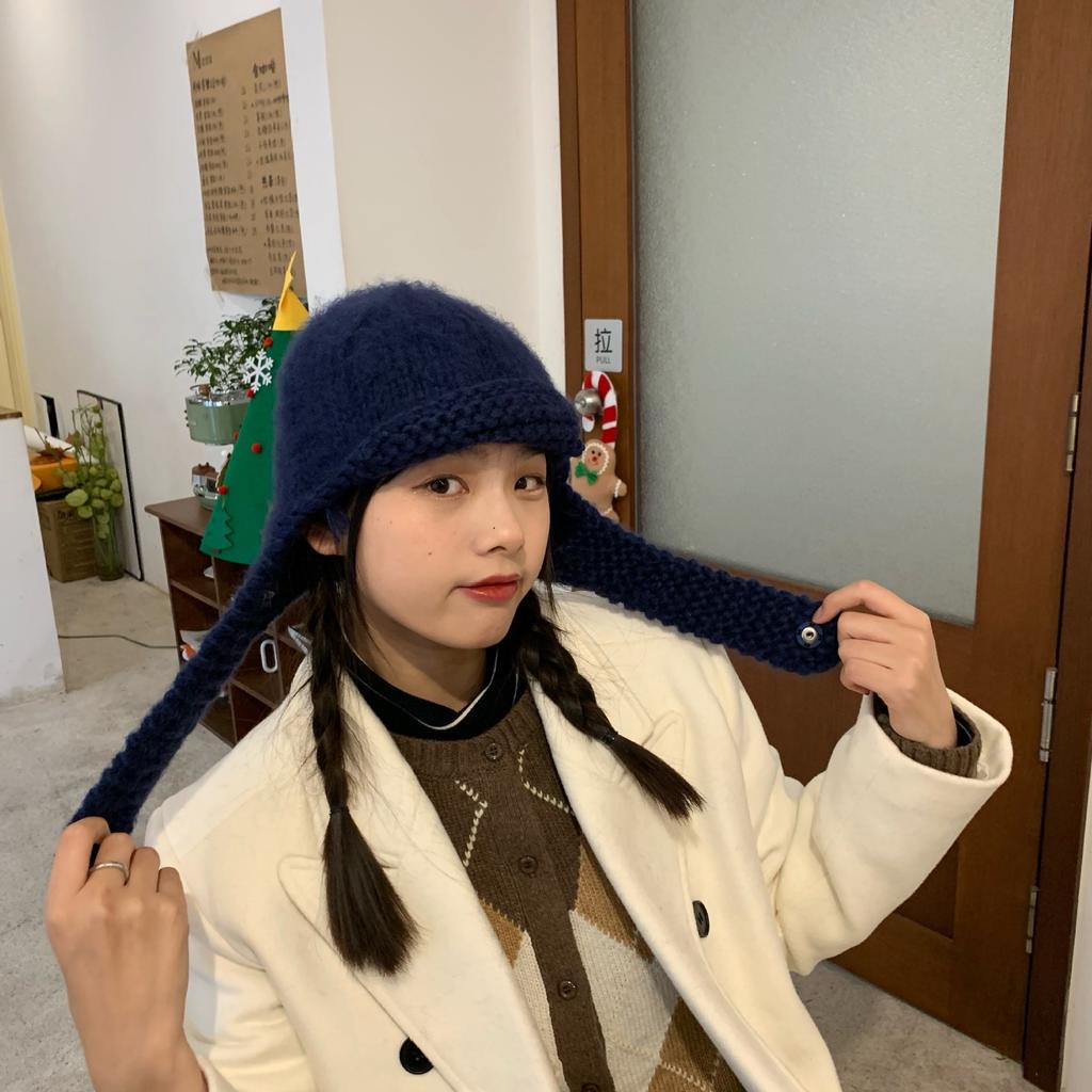 Korean Version of Knitted Flying Hat for Women Showing Their Faces Small Warm Ear Protection Wool Hats Autumn and Winter Lei Feng Hat Trend