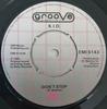 7inch Record K.I.D. - Don't Stop EMI5143 EMI, Groove Pro 1981 UK Dance & Electronica Used