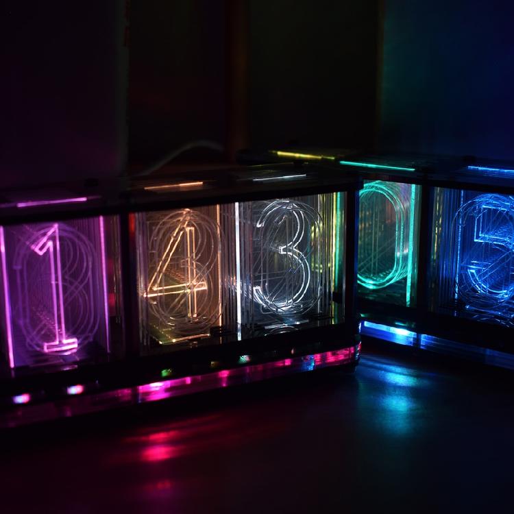Светодиодные часы с имитацией псевдосветящейся трубки, RGB-цифровые часы для отображения времени и музыки.